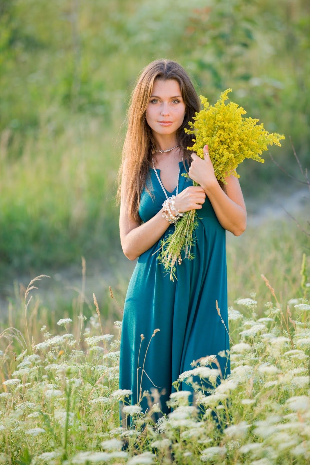Slavic women in Shuancheng