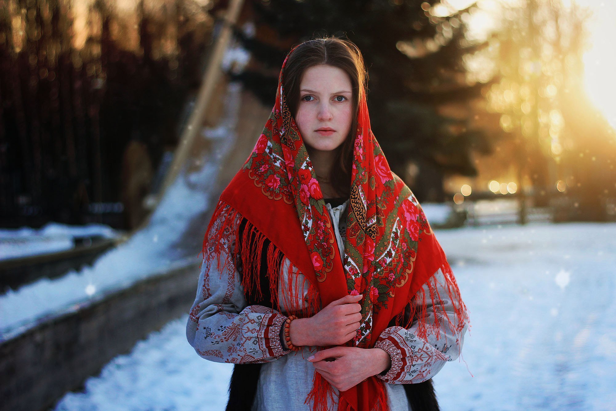 Girls in Slavic costumes in Shuancheng