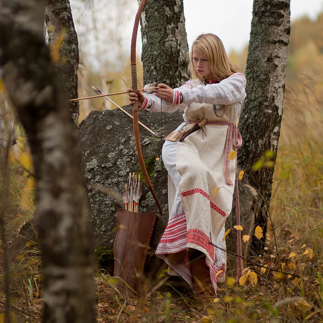 Sexy photo Girls in Slavic costumes in Shuancheng